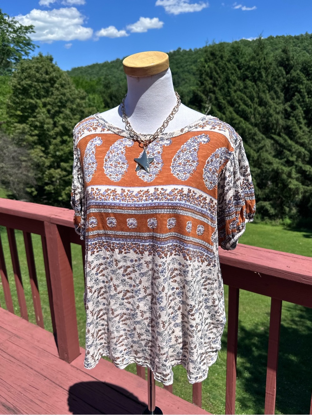 Free People Orange and Ivory Paisley Print Short Puff-Sleeve Tee